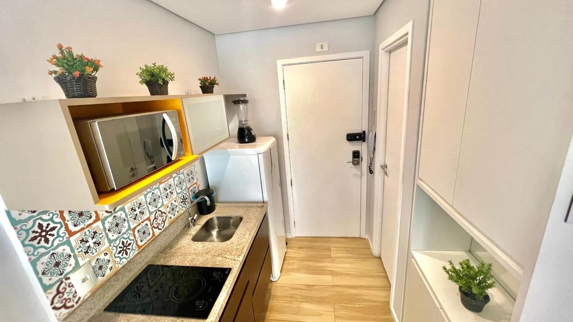 Apartamento Moderno Apto Com Piscina Rua Augusta E Frei Caneca São Paulo