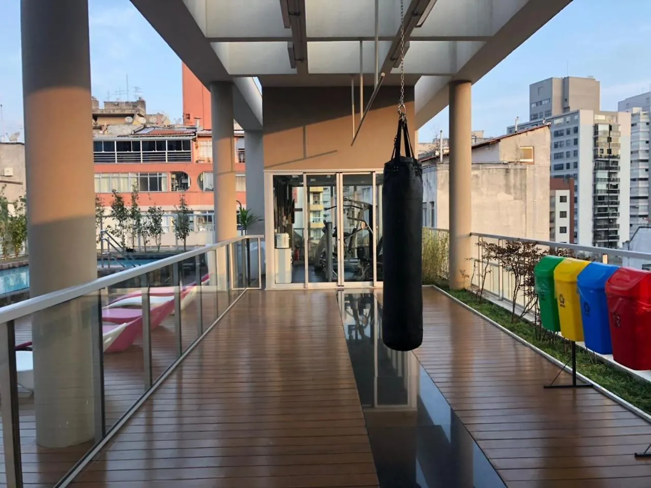 Moderno Apto Com Piscina Rua Augusta E Frei Caneca São Paulo Apartamento